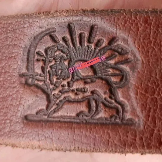 تسمه حمایل پنجمین سال سلطنت محمد رضا پهلوی 1335