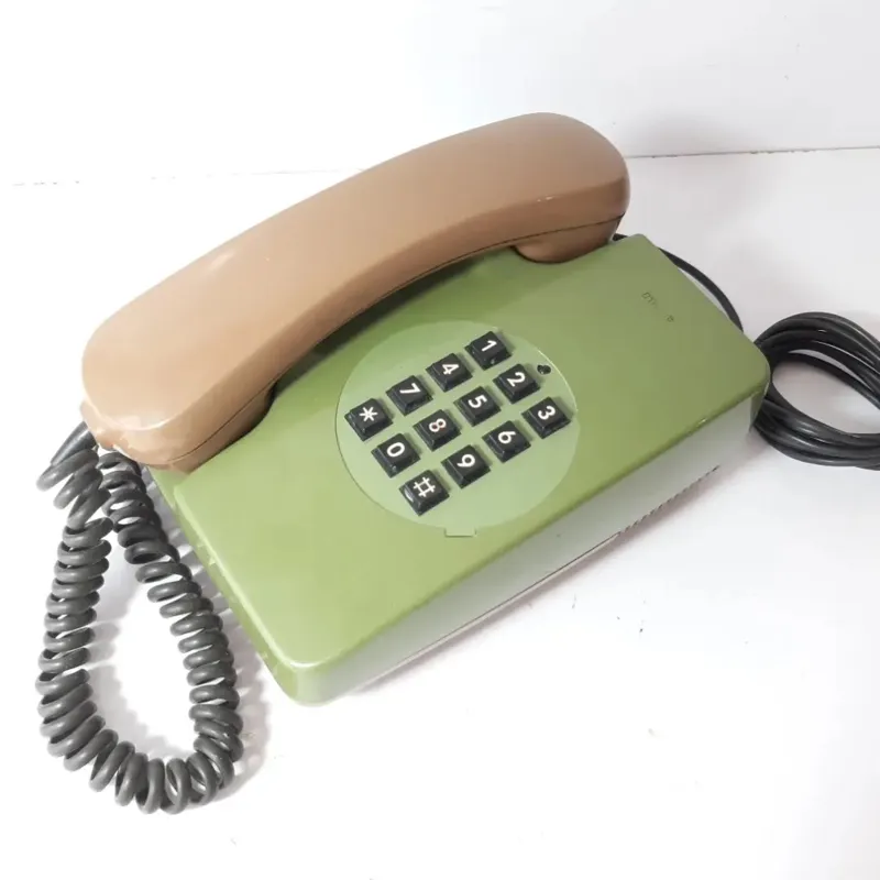تلفن دو رنگ قدیمی کاملا سالم آماده به کار