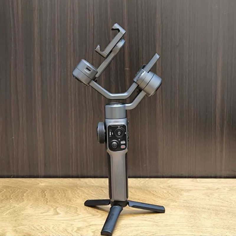 Zhiyun smooth 5