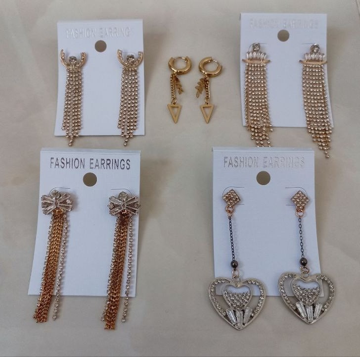 مزایده 5 جفت گوشواره مجلسی پر نگین