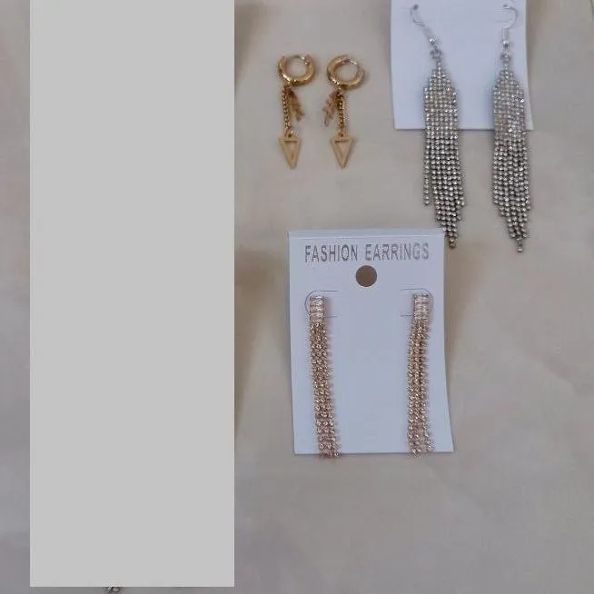 مزایده 3 جفت گوشواره