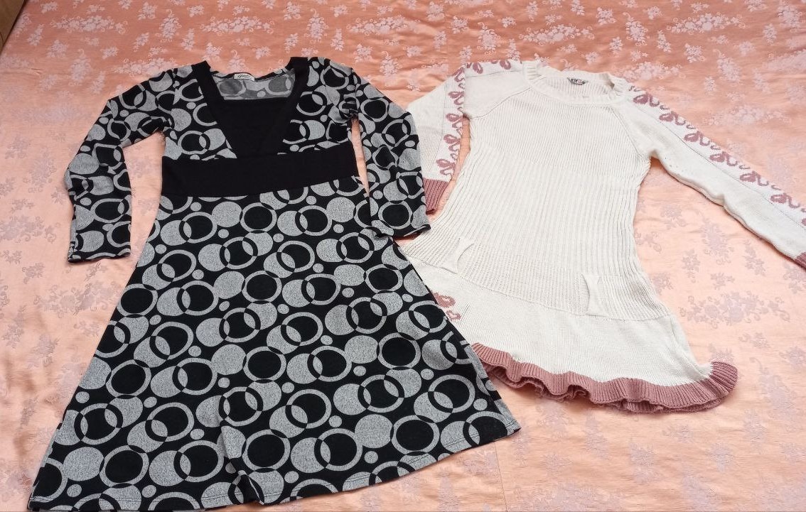 مزایده 2 عدد پیراهن بافت زنانه