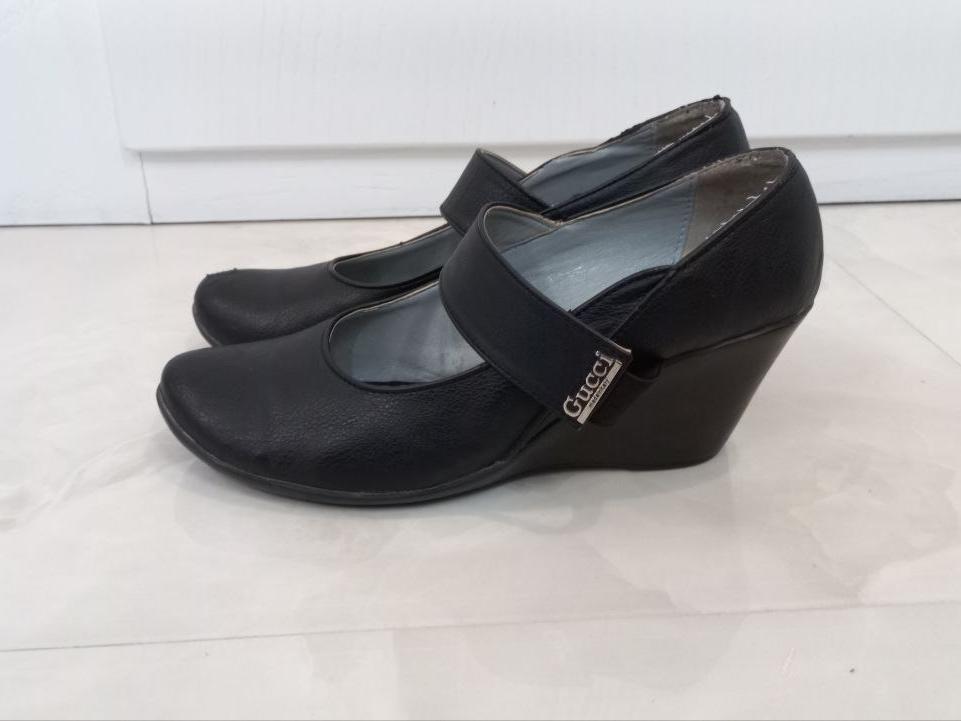 کفش لژدار راحت زنانه (معیوب )
