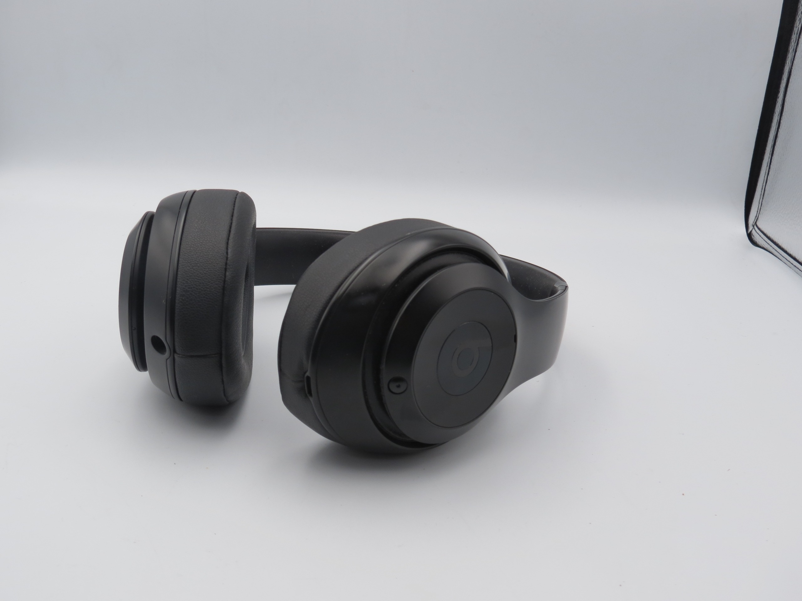 هدفون Beats Studio 3 اصلی