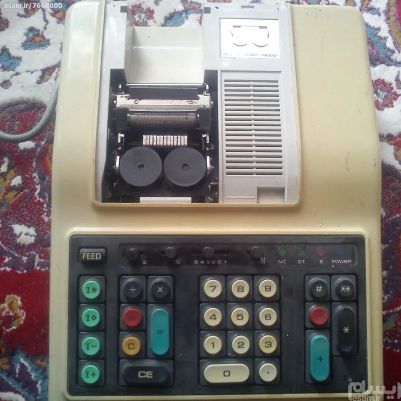 ماشین حساب قدیمی
