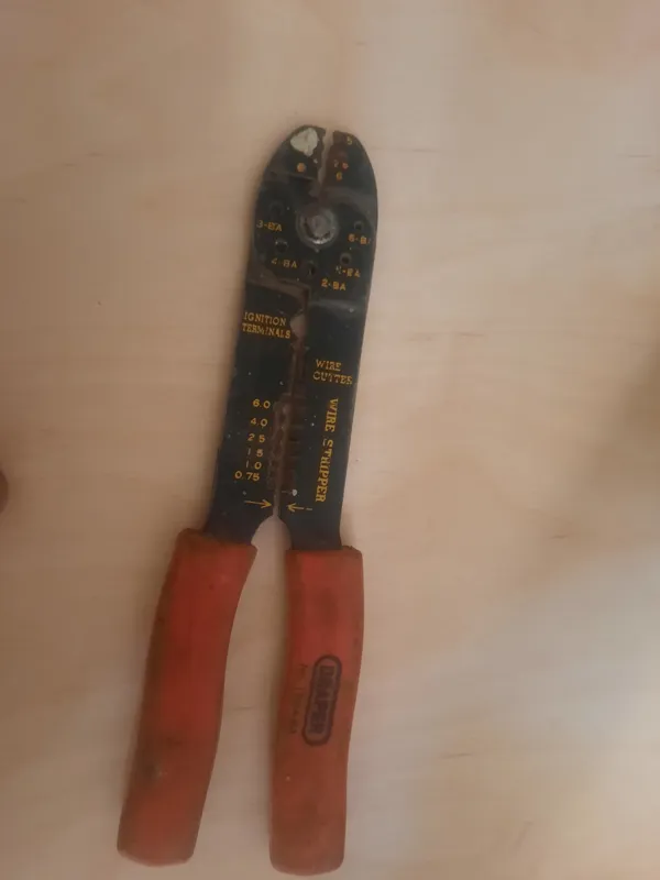 سیم لخت کن یاسیم پرچ کن