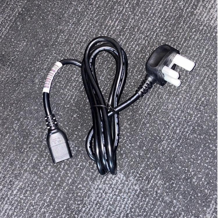 10 عدد کابل برق انگلیسی ( نو )