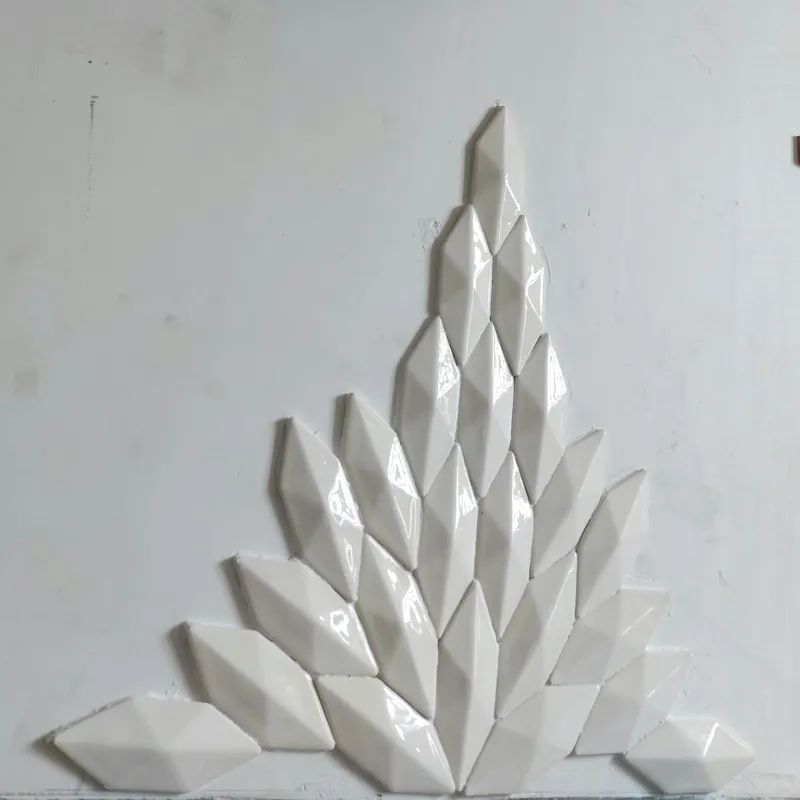 دیوار پوش پازلی طرح مثلث