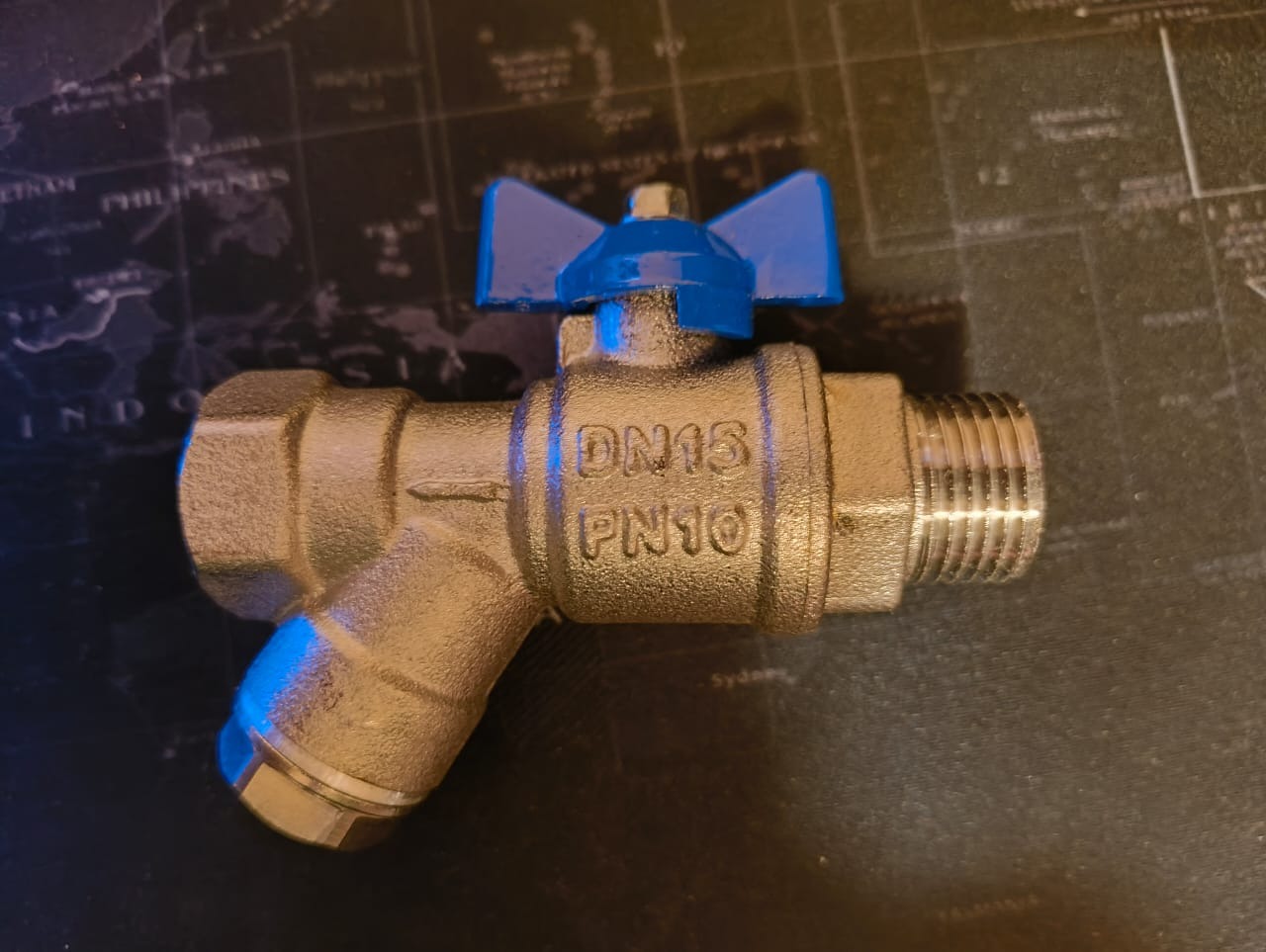 شیر آذر برنجی فیلتردار مدل 135A سایز 1/2