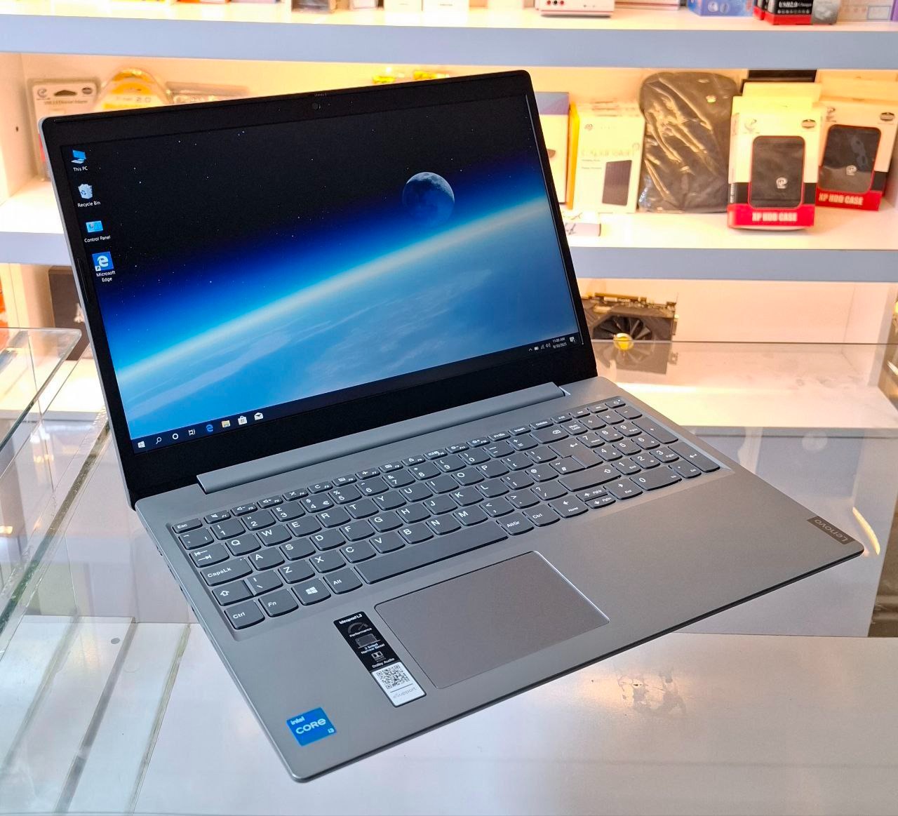 لپ تاپ Lenovo IdeaPad 3 مخصوص دانشجویان