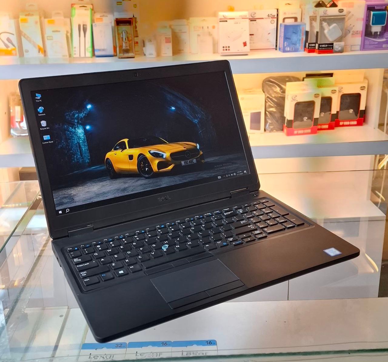 لپ تاپ Dell Latitude 5590