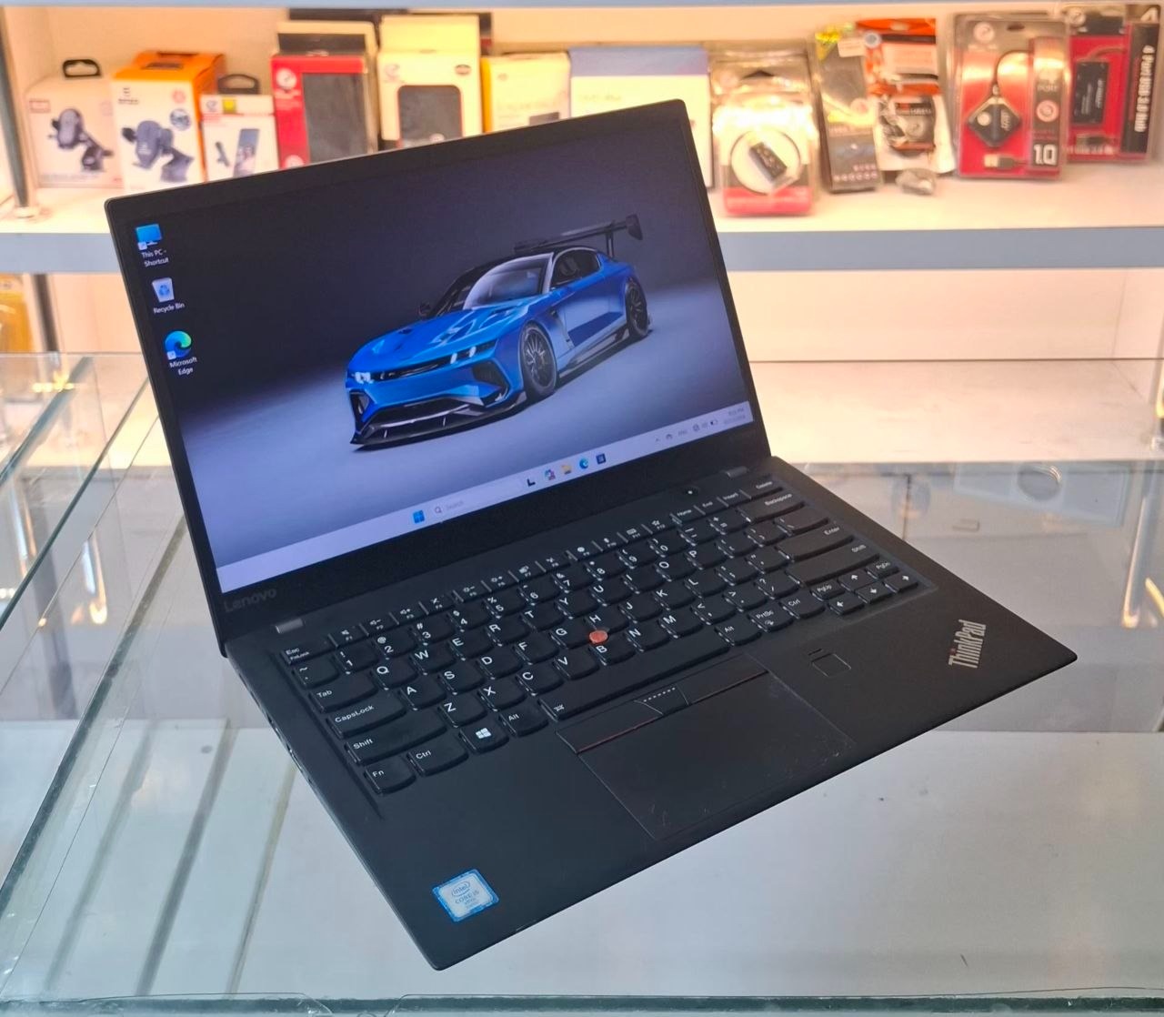 لپ تاپ Lenovo ThinkPad X1 Carbon