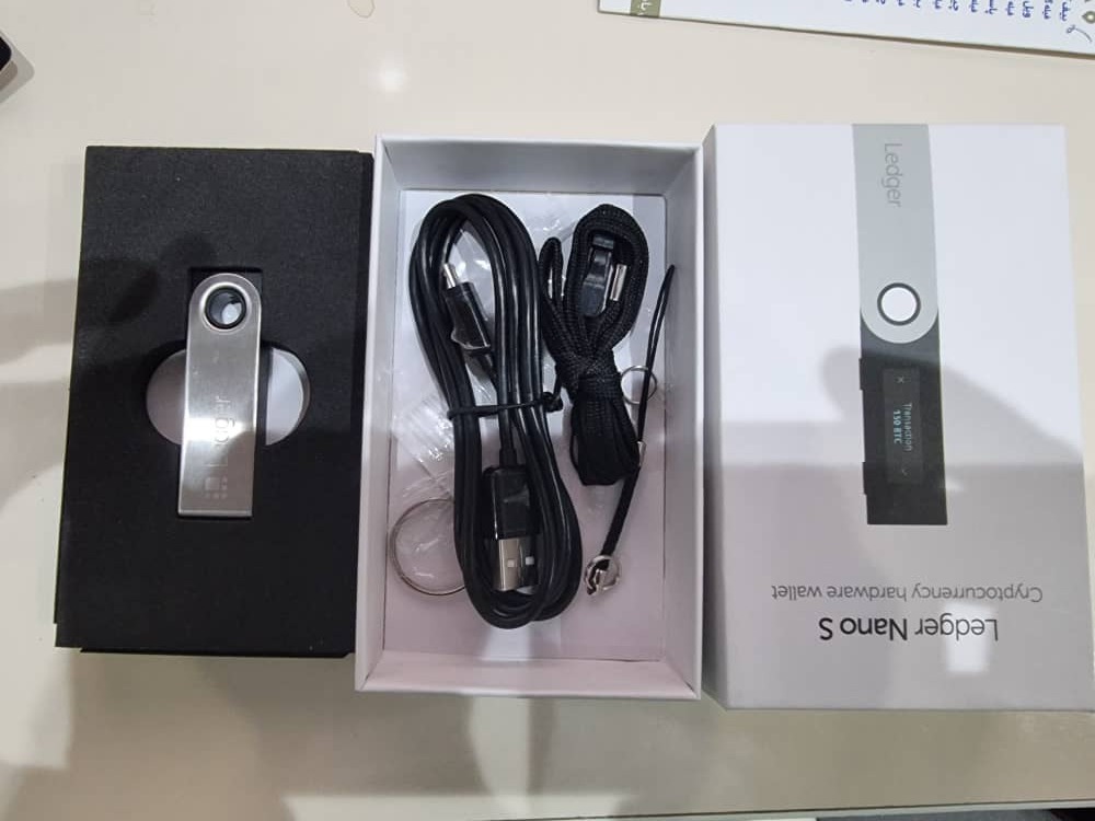 لجر نانو مدل اس کیف پول دیجتال Ledger Nano S