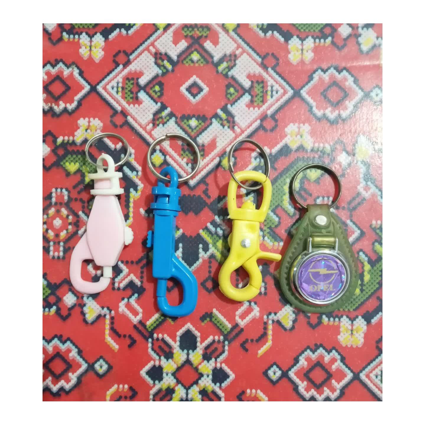 4 عدد جاکلیدی قدیمی و خاطره انگیز