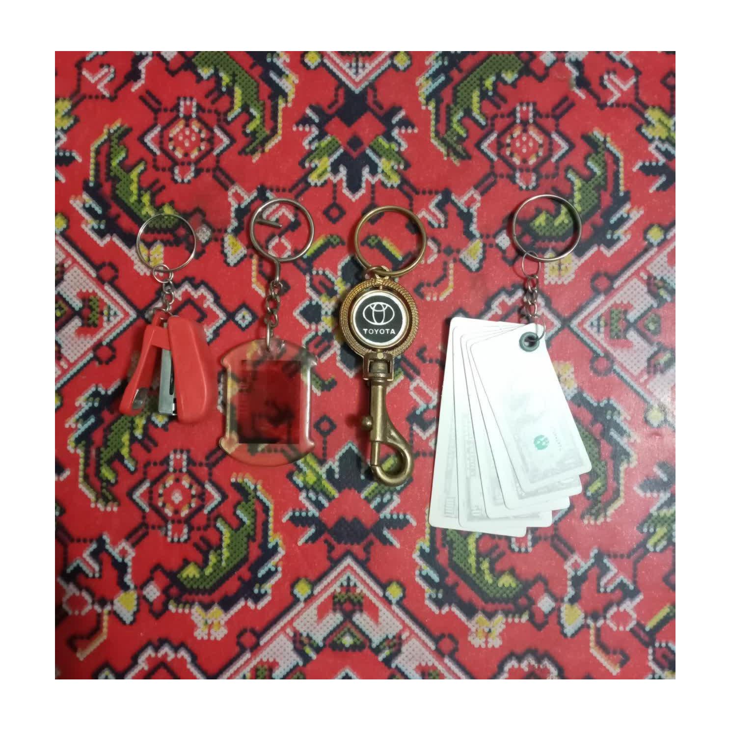 4 عدد جاکلیدی های قدیمی و نوستالژی