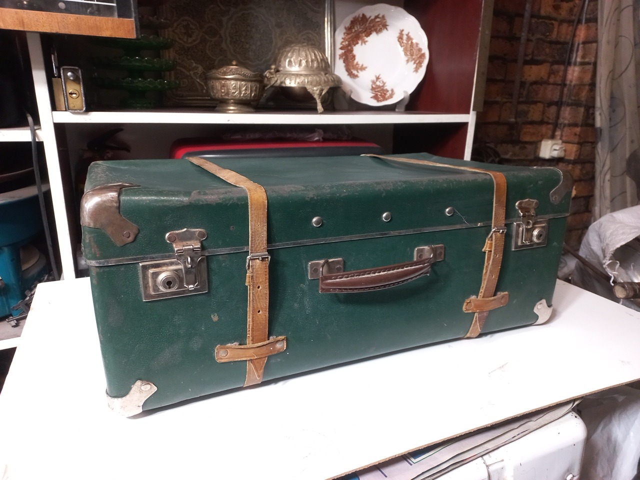 چمدان قدیمی دهه 20