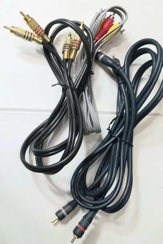 کابل های RCA جنس خوب