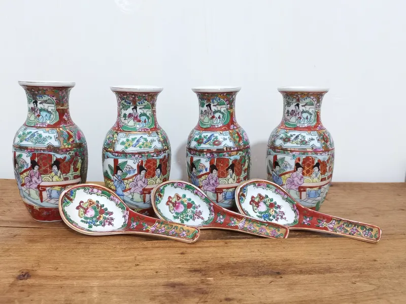 4 عدد گلدان قدیمی