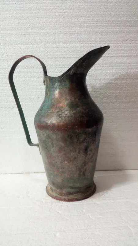 پارچ مسی قدیمی