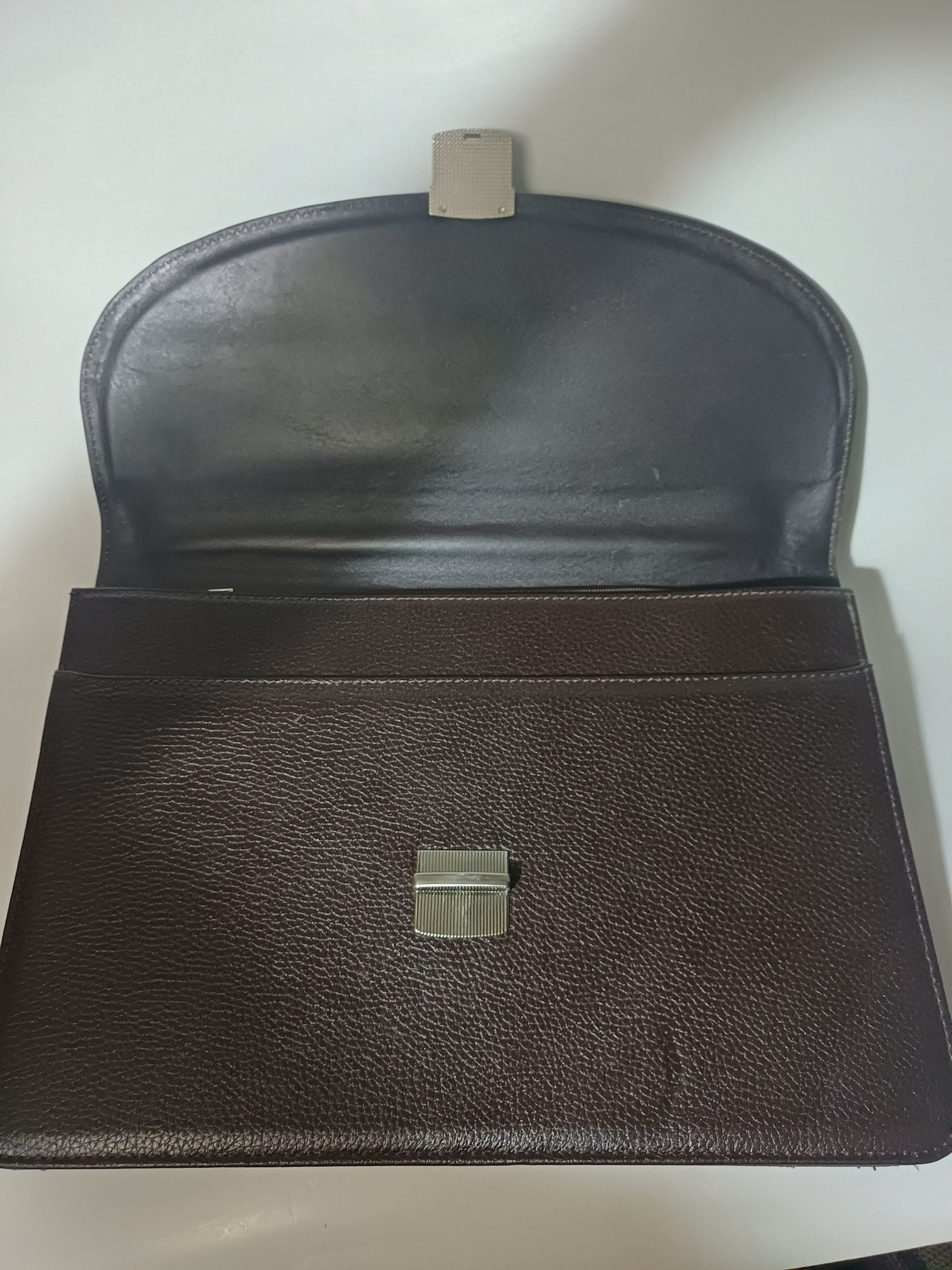 کیف اداری قفل دار