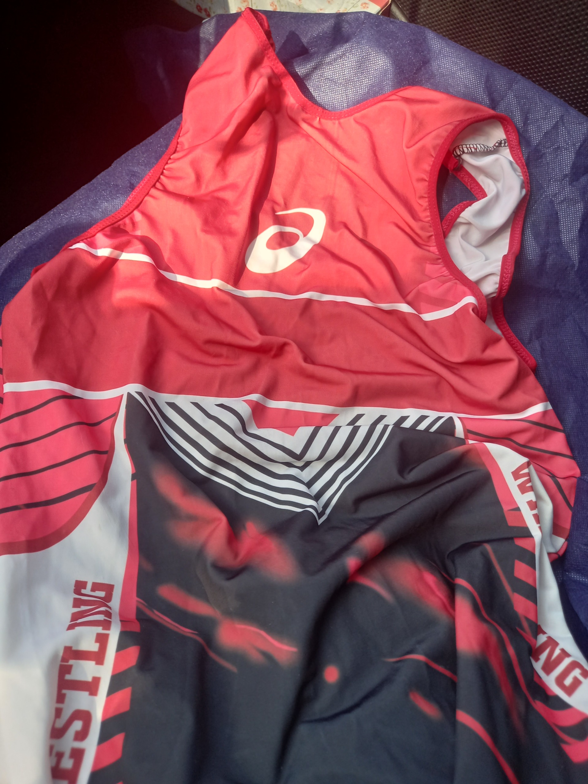 دوبنده کشتی  خارجی