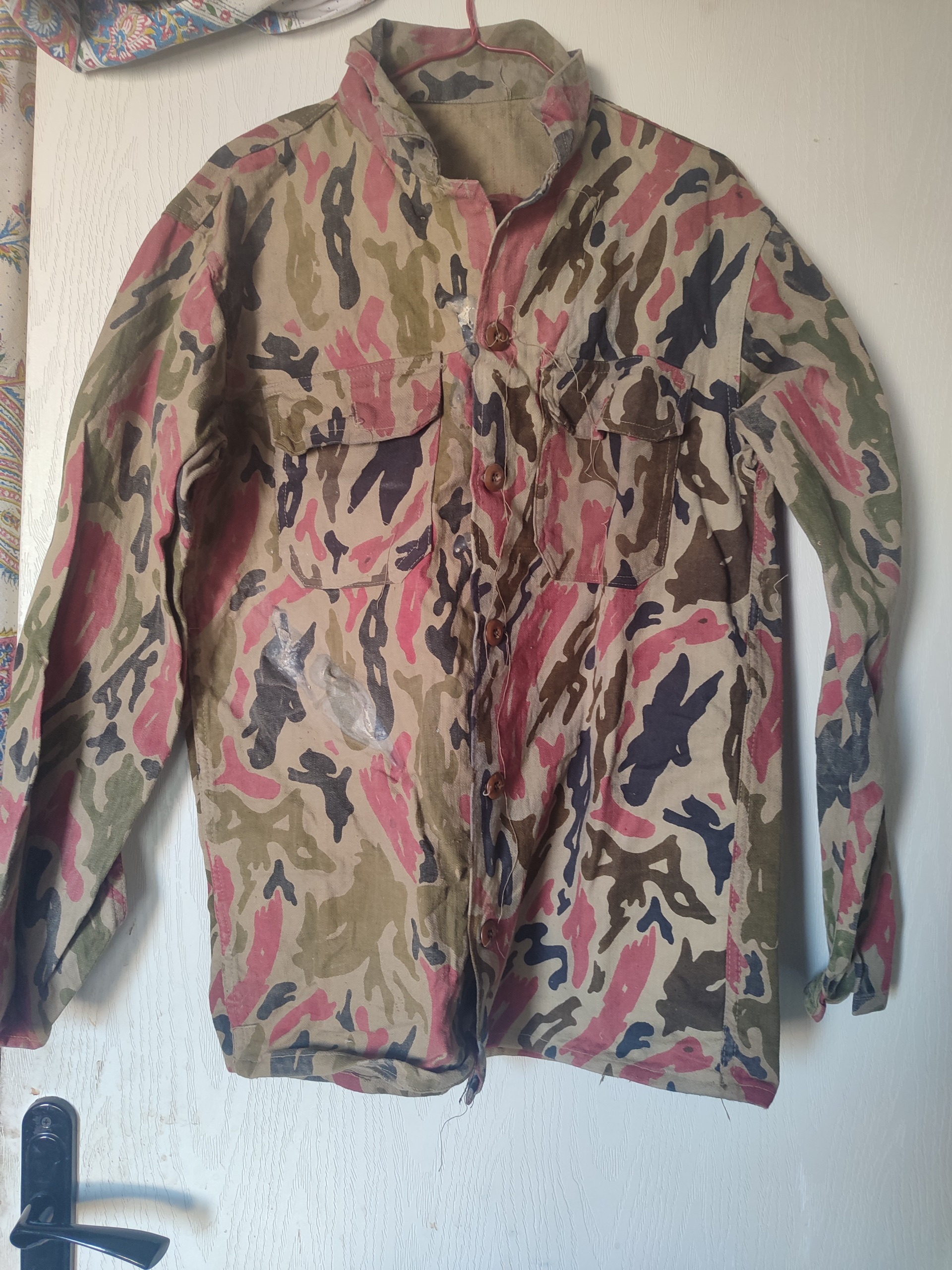 لباس نظامی یادگار جبهه