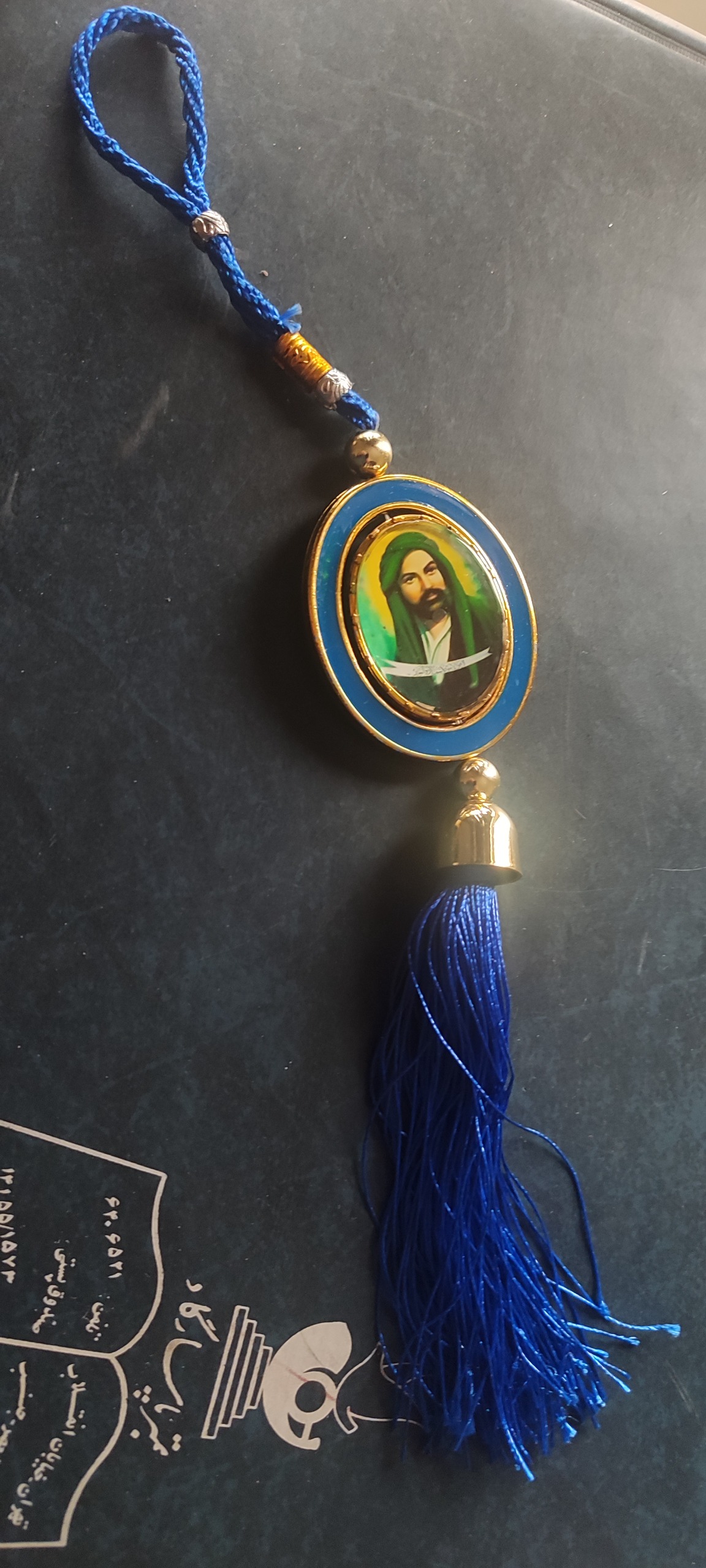 اویز مذهبی برای ماشین