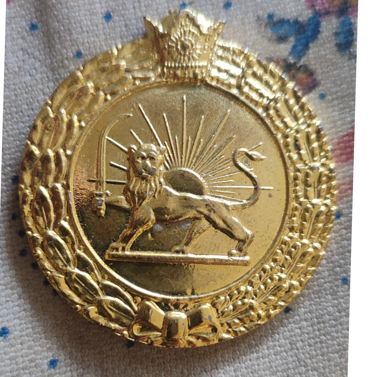 شیر خورشید بزرگ