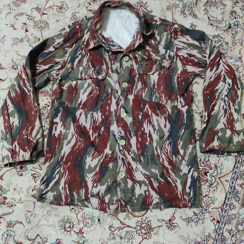 لباس چریکی زمان جنگ ایران و عزاق نظامی