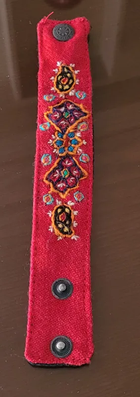 دستبند صنایع دستی