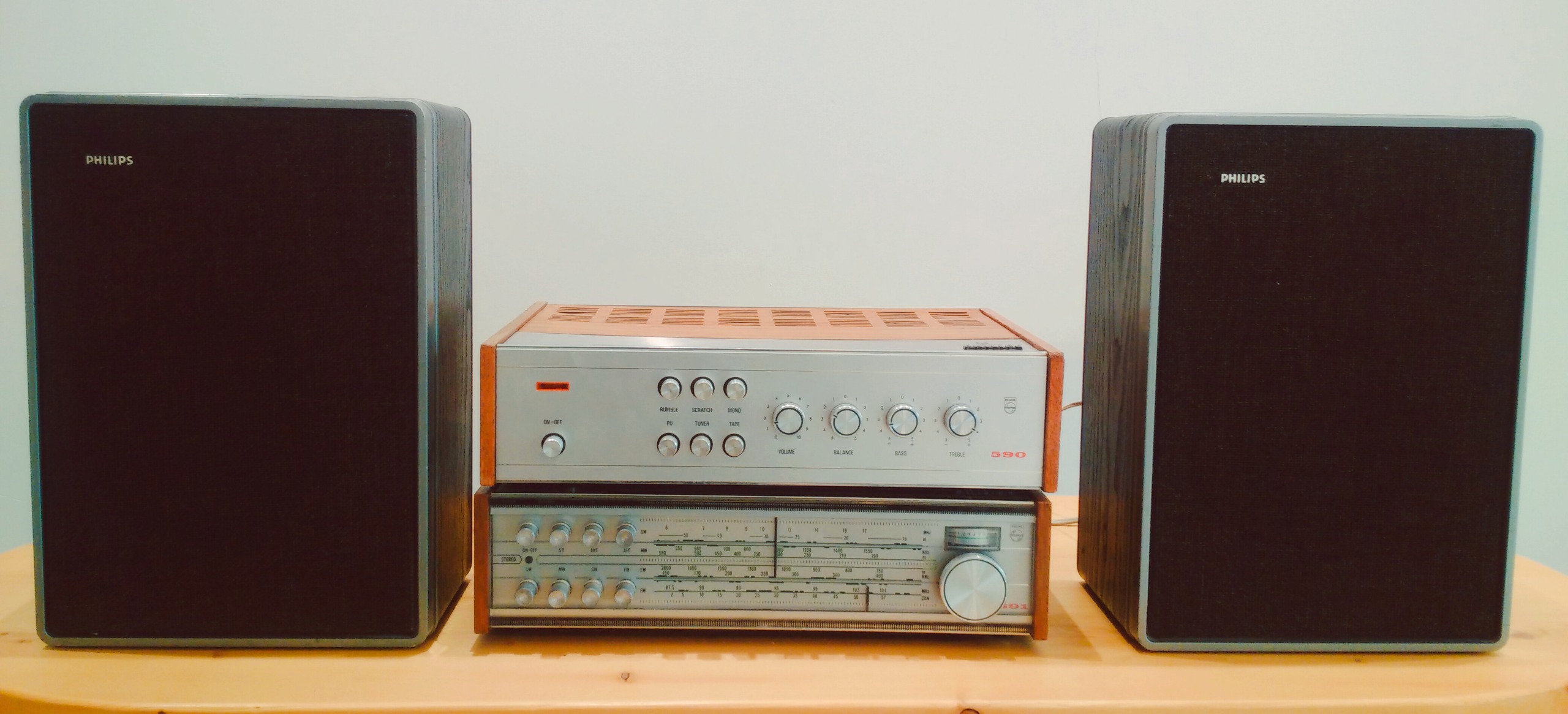 فروش آمپ و تیونر و بلندگوی فیلیپس