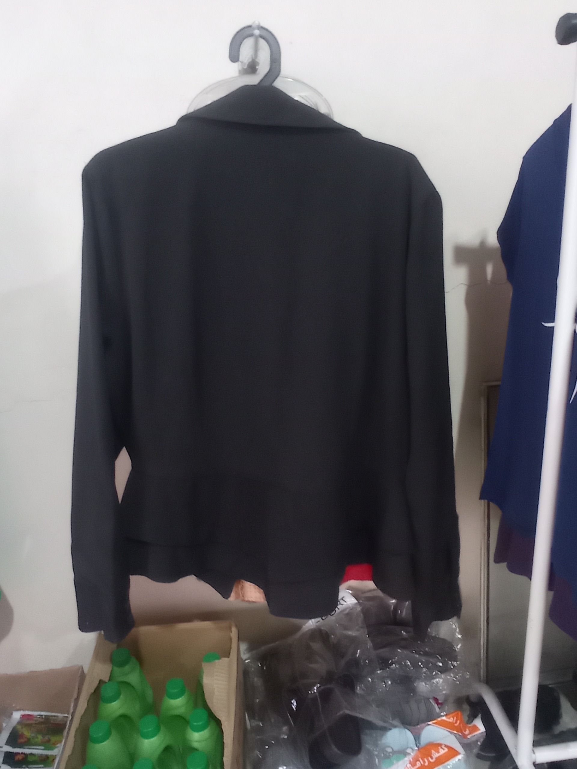 کت مشکی آستردار