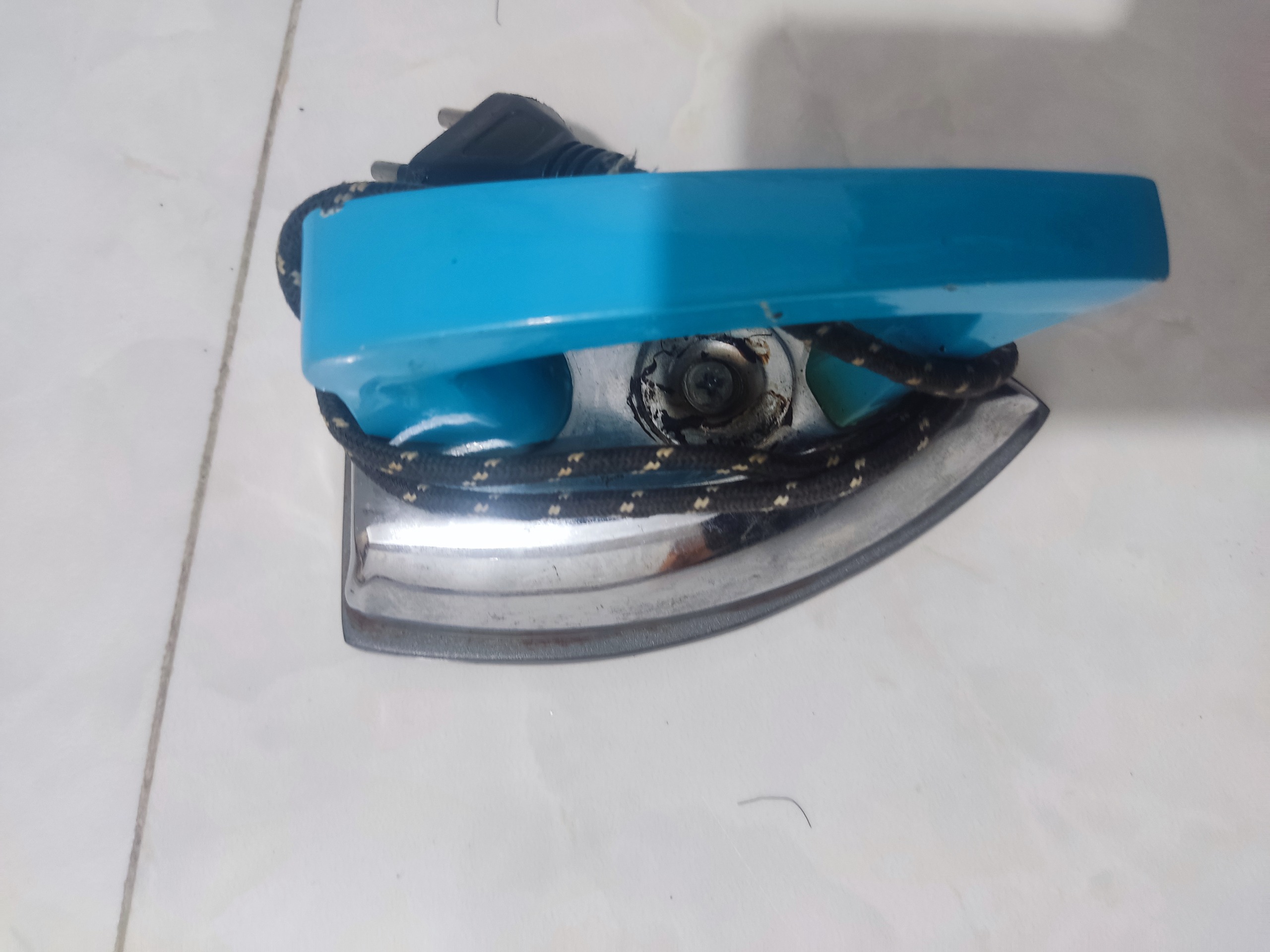 اتو مسافرتی کوچک