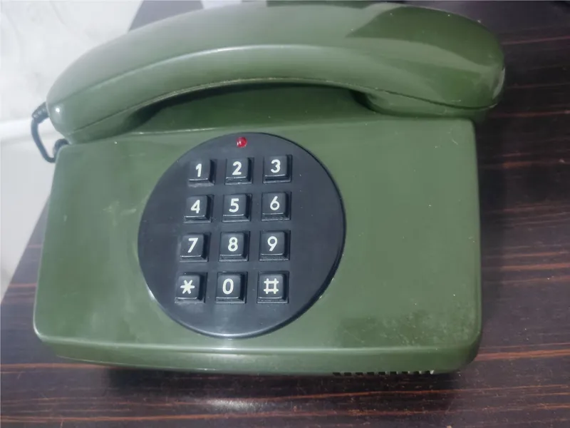 گوشی تلفن قدیمی