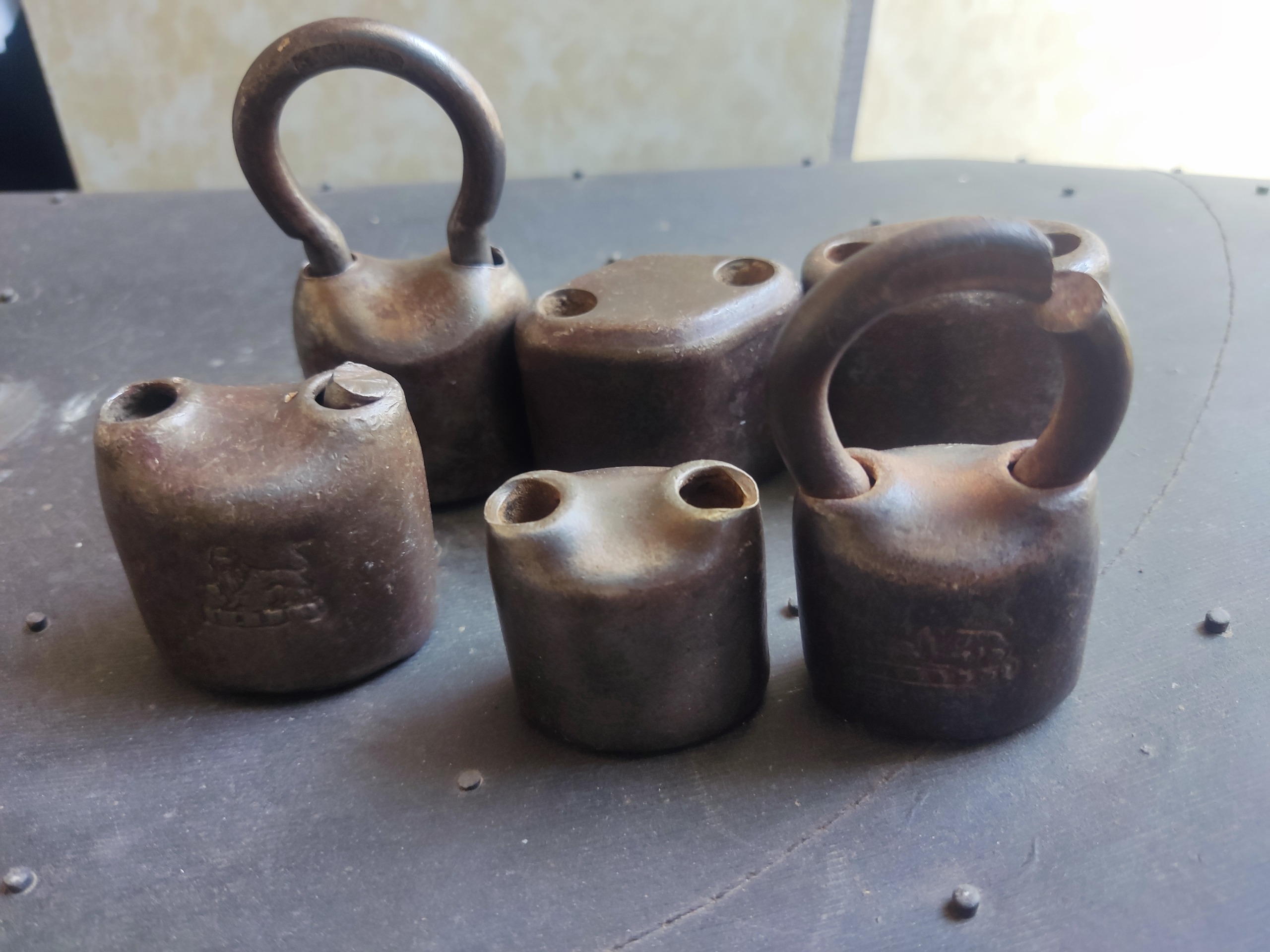 شش عدد قفل فولادی