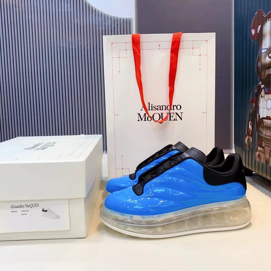 Alexander McQueen 44