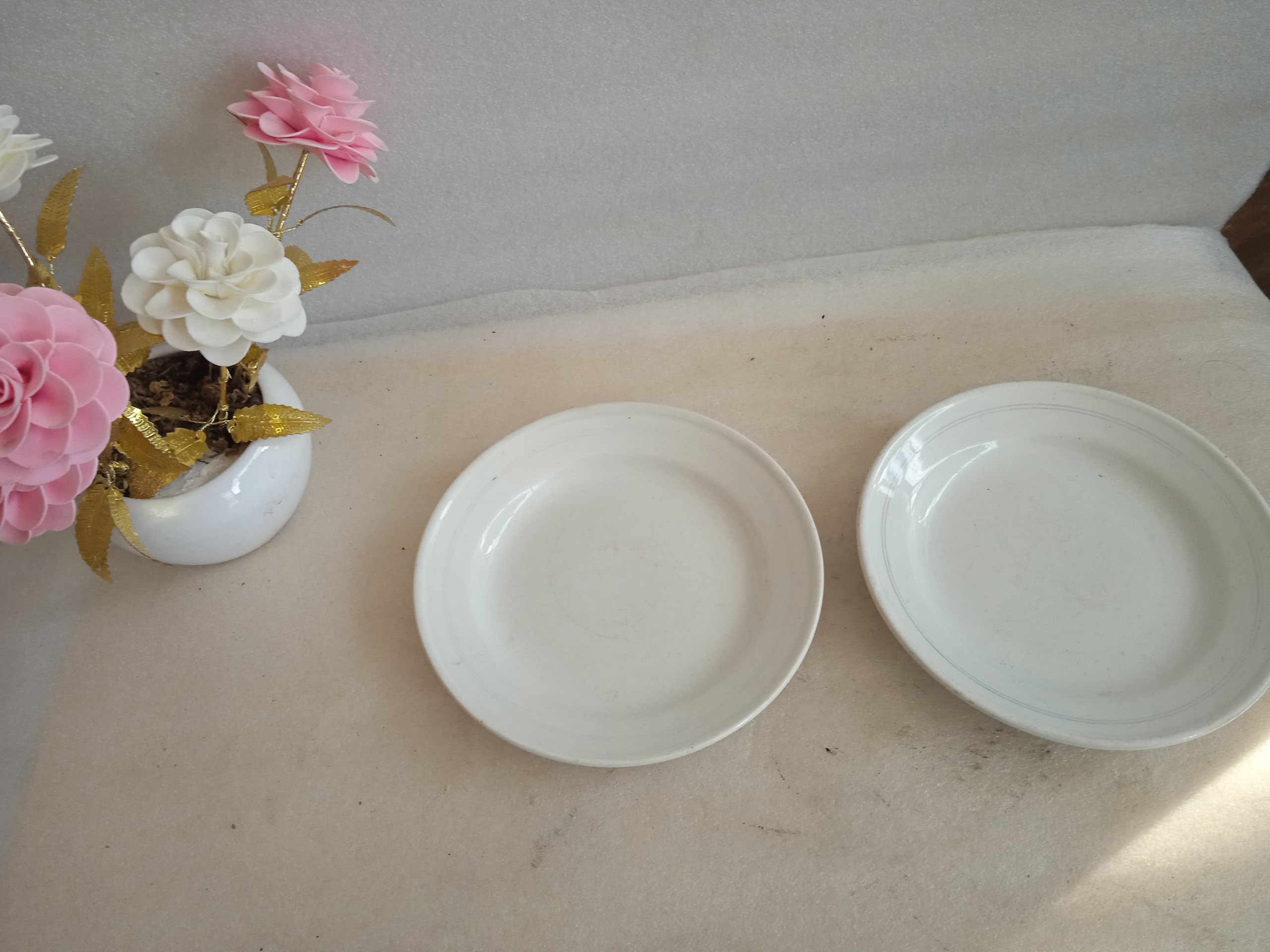 دو عدد بشقاب قاجاری روسی قدیمی  و کلکسیونی