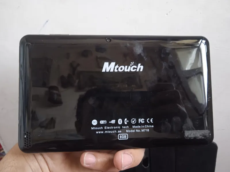 تبلت گوشی ام تاچ با کیف