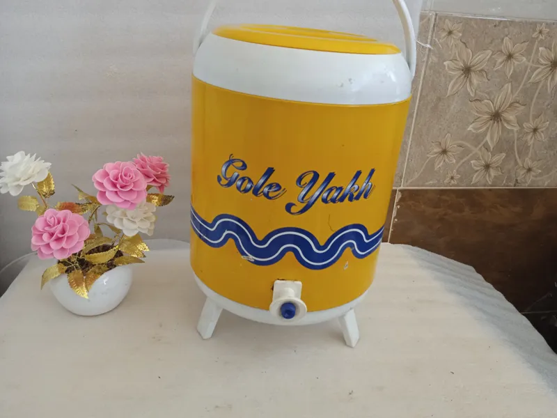 کلمن آب و یخ قدیمی زیبا و نوستالژیک