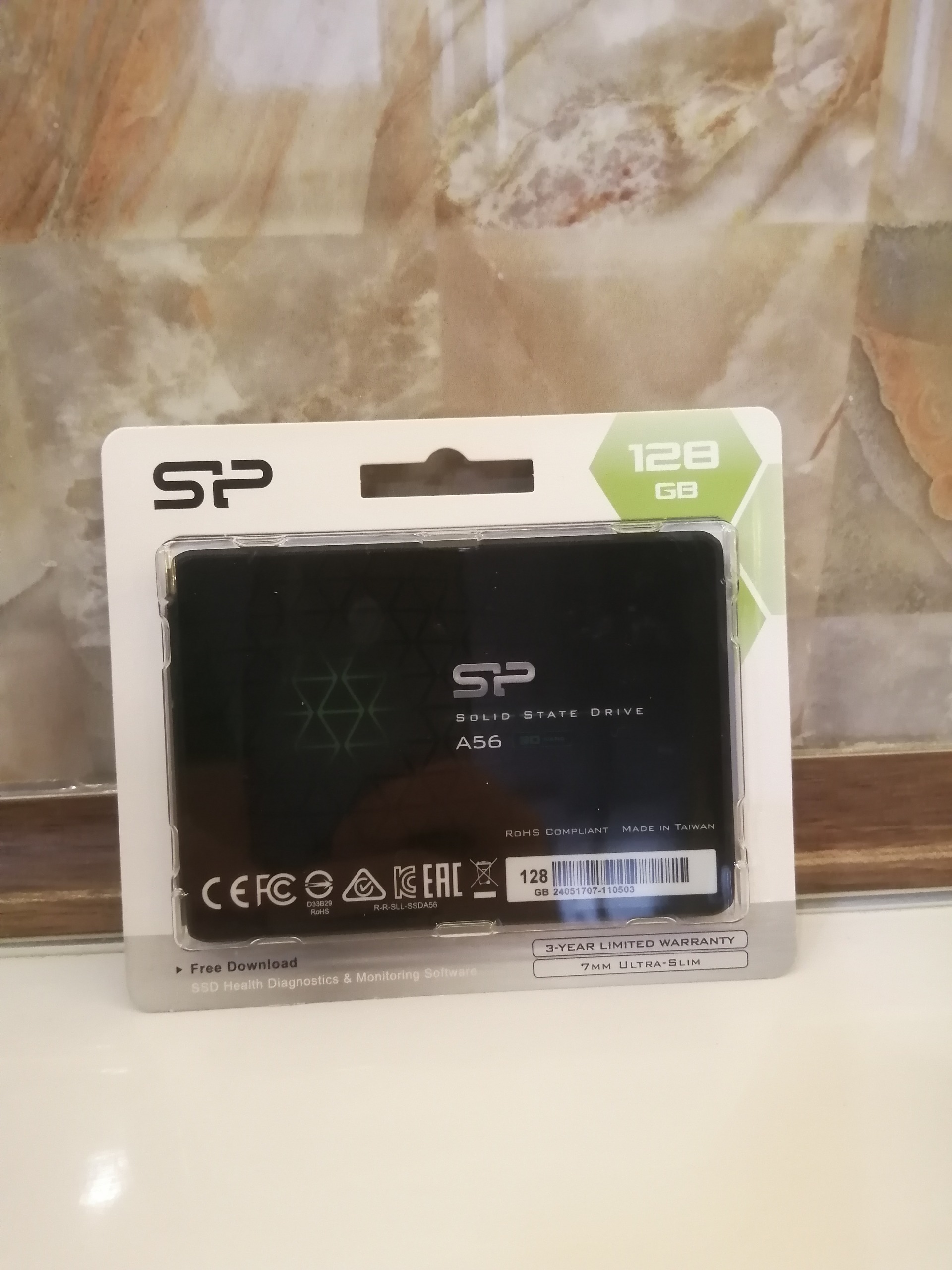 هارد 128 گیگ ssd / سیلیکون پاور با گارانتی 36ماهه