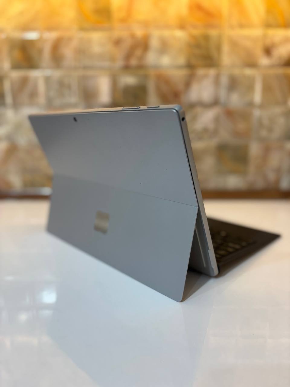 سرفیس پرو 7  نسل یازدهم با گرافیک قوی Intel iris