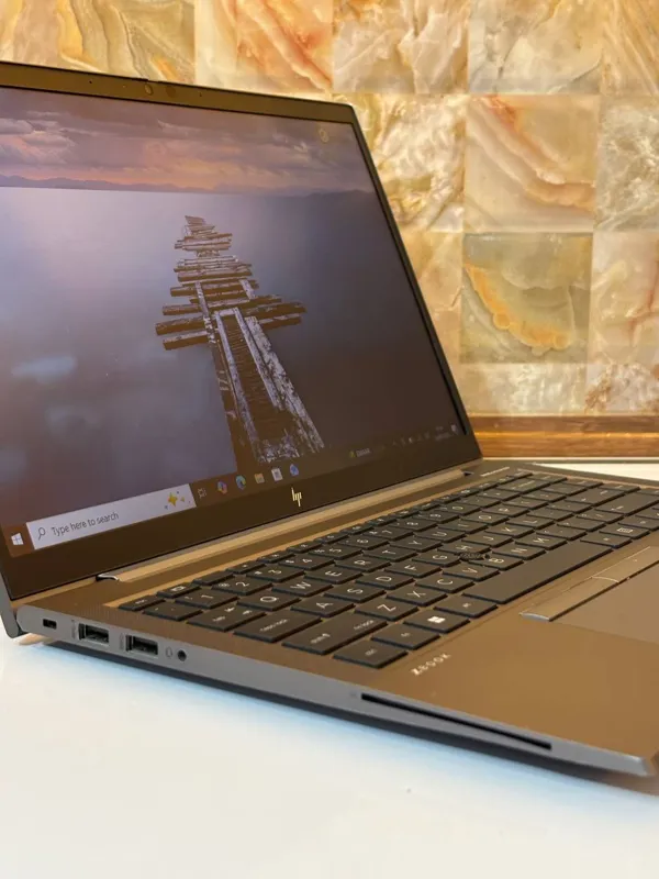 لپ تاپ مهندسی قدرتمند HP ZBook Firefly