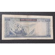 200