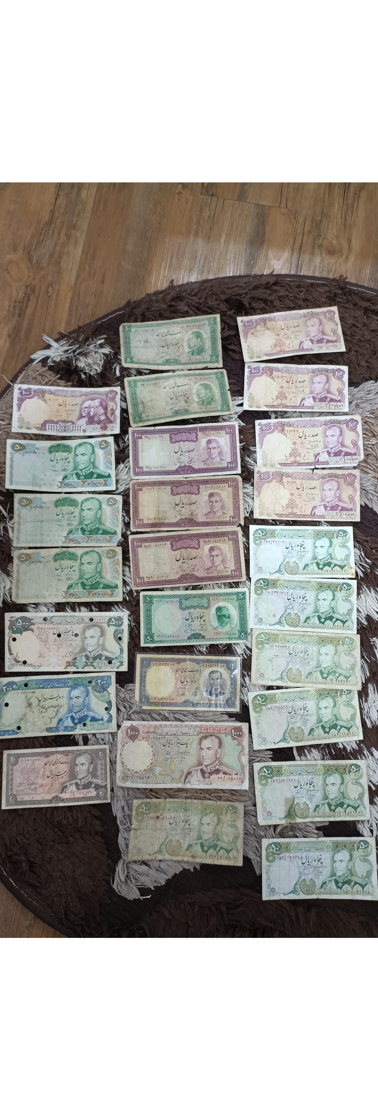 26 عدد اسکناس های شاهی مطابق تصویر