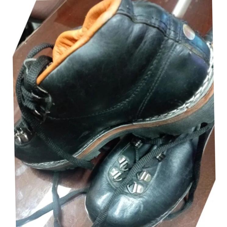 کفش کوهنوردی چرم اصل و طبیعی