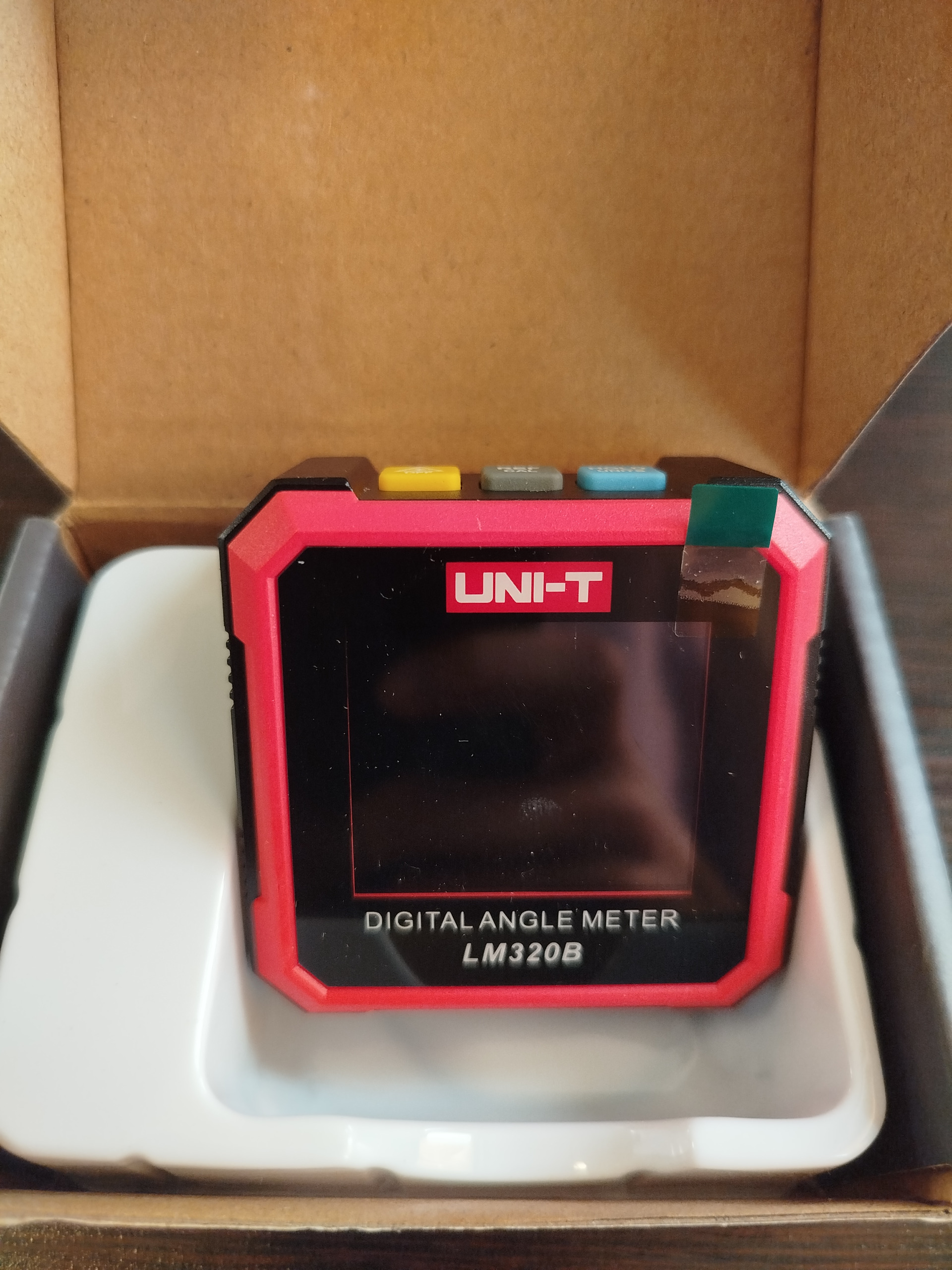 زاویه سنج و شیب سنج لیزری یونیتی مدل LM320B