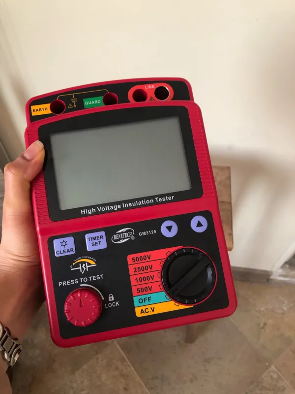 تستر عایق میگر 5000 مدل GM3125