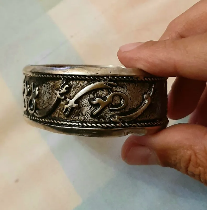 دستبند برنجی ابکاری شده نقره ای