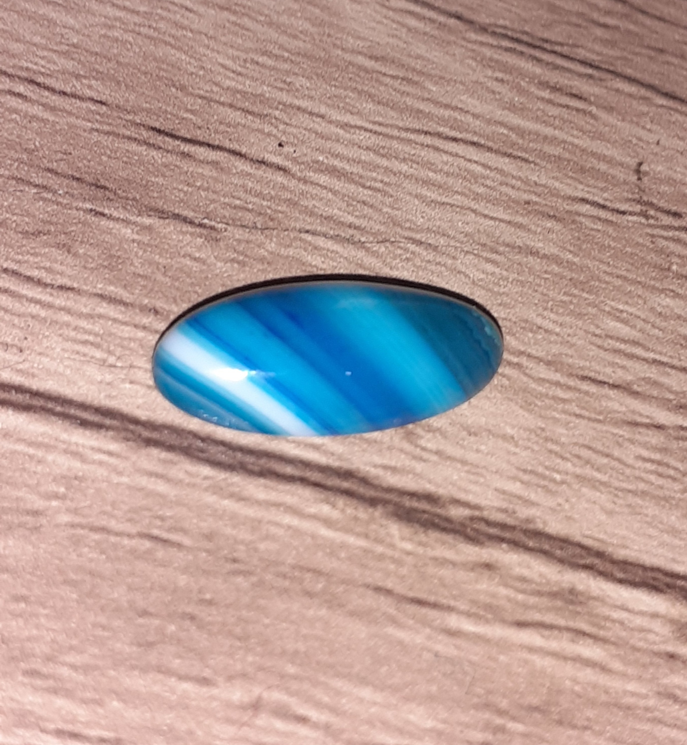 عقیق سلیمانی تراش بادامی زیبا