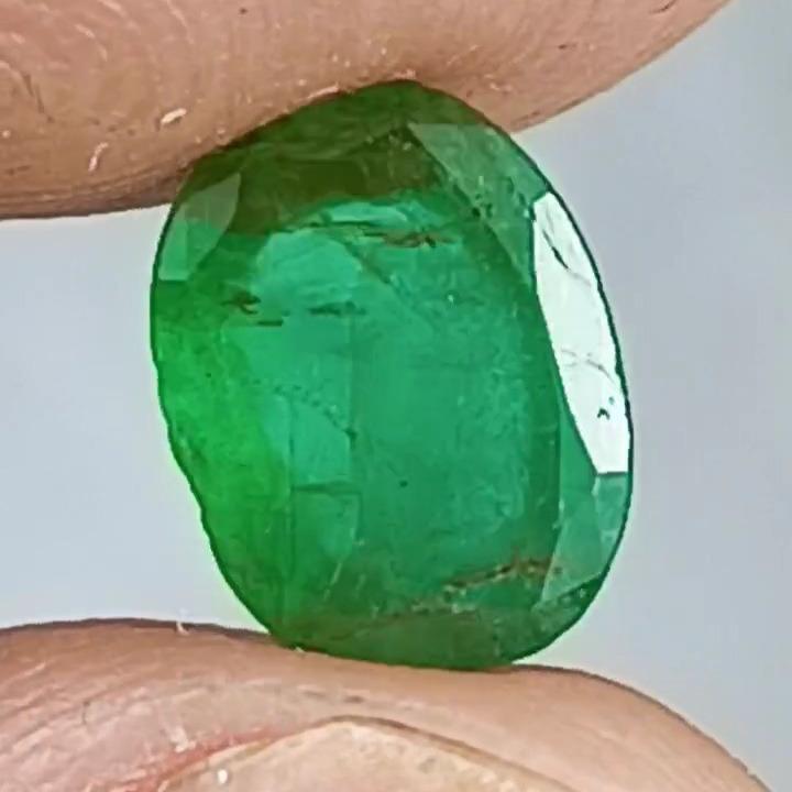 زمردپنجشیرافغانستان طبیعی و خوشرنگ
